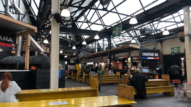 Mercato Metropolitano can hold as many as 35,000 people