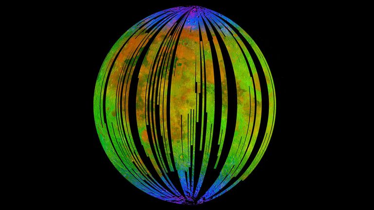 The lunar poles rust.  Photo: NASA