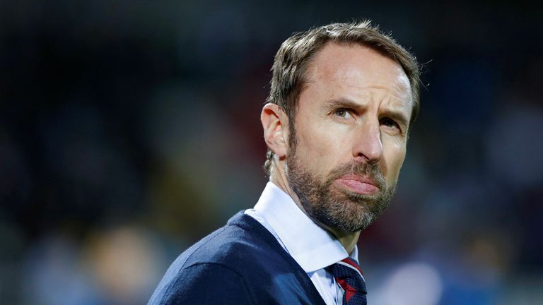 Gareth+Southgate+reflects+on+England%26%238217%3Bs+huge+decision+as+Trent+Alexander-Arnold+can+start+in+midfield+at+Euro+2024