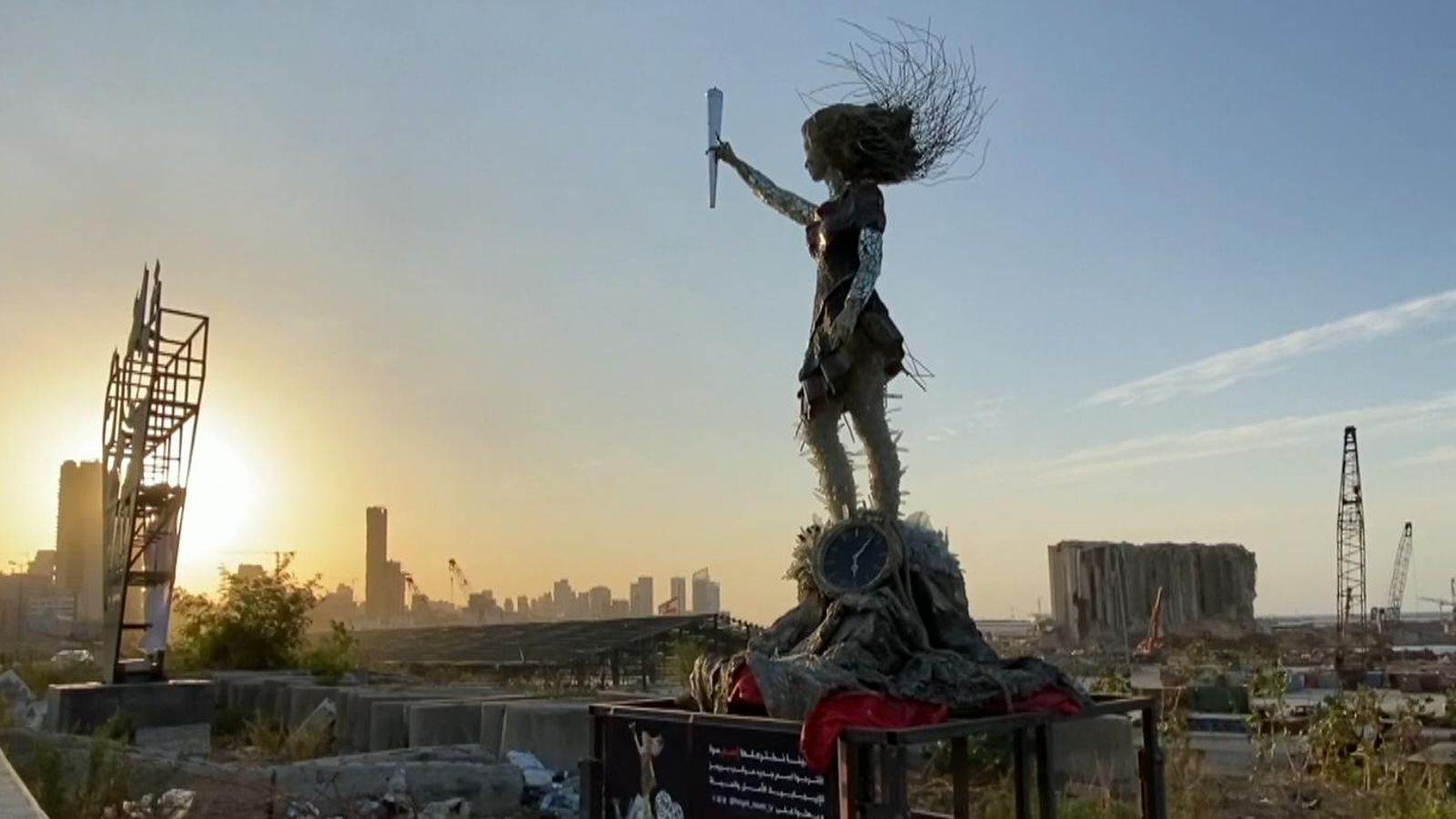 Lebanon Artist creates sculpture from Beirut blast rubble World News