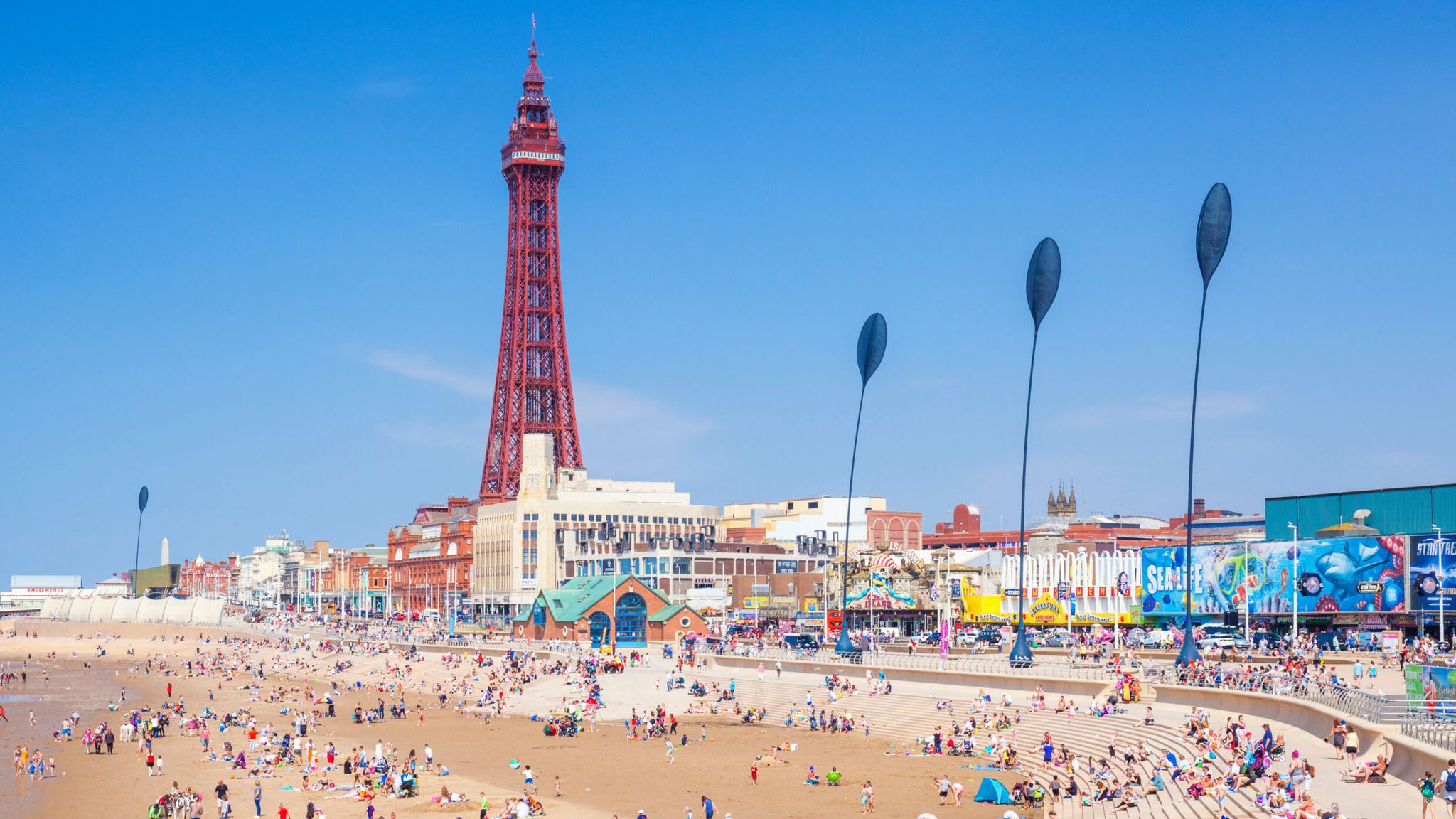 Coronavirus Sturgeon Warns Over Blackpool Trips After At Least 180 Scottish Cases Linked To Town Uk News Sky News