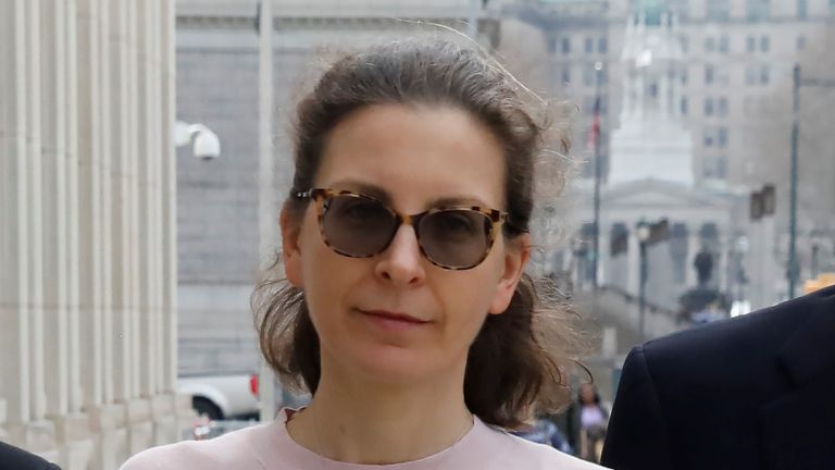 Seagram Heiress Clare Bronfman Jailed For Six Years Over Role In Nxivm Sex Slaves Cult Us News 2656