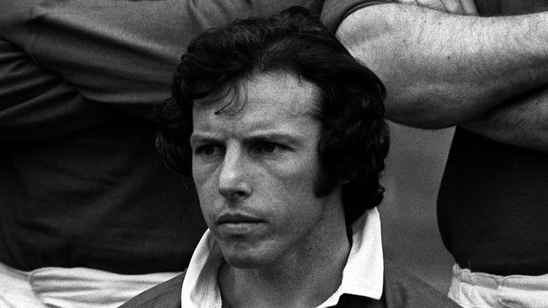 JJ Williams: Wales and British Lions rugby star dies aged 72 | UK News ...