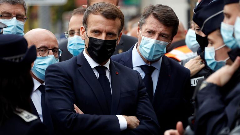 French President Emmanuel Macron (2nd-L), Right-wing party Les Republicains (LR) MP Eric Ciotti (1st-L) and Nice Mayor Christian Estrosi (3rd-L) visit the scene of a knife attack at the Basilica of Notre-Dame de Nice in Nice on October 29, 2020. - France&#39;s national anti-terror prosecutors said Thursday they have opened a murder inquiry after a man killed three people at a basilica in central Nice and wounded several others. The city&#39;s mayor, Christian Estrosi, told journalists at the scene that 