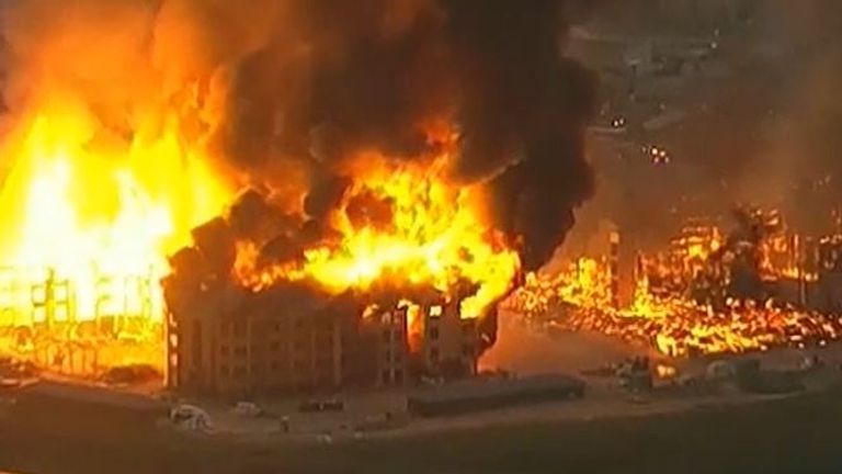 Apartment complex under construction burns in Texas