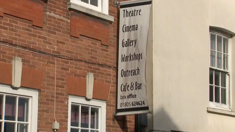 banner of theatre, whitehead torrington