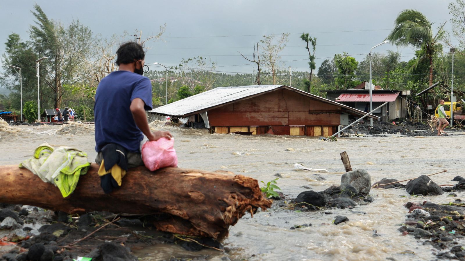 Typhoon Goni hits Philippines World's strongest storm of 2020 leaves