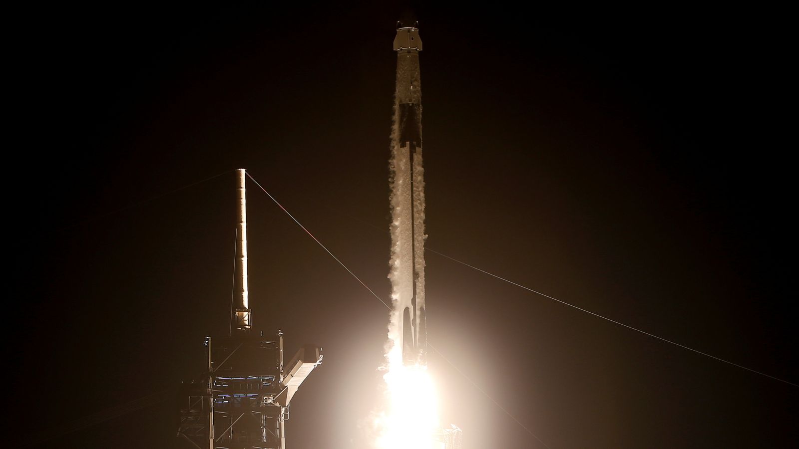 SpaceX: Watch Crew Lift Off Aboard Dragon Capsule | Science & Tech News ...