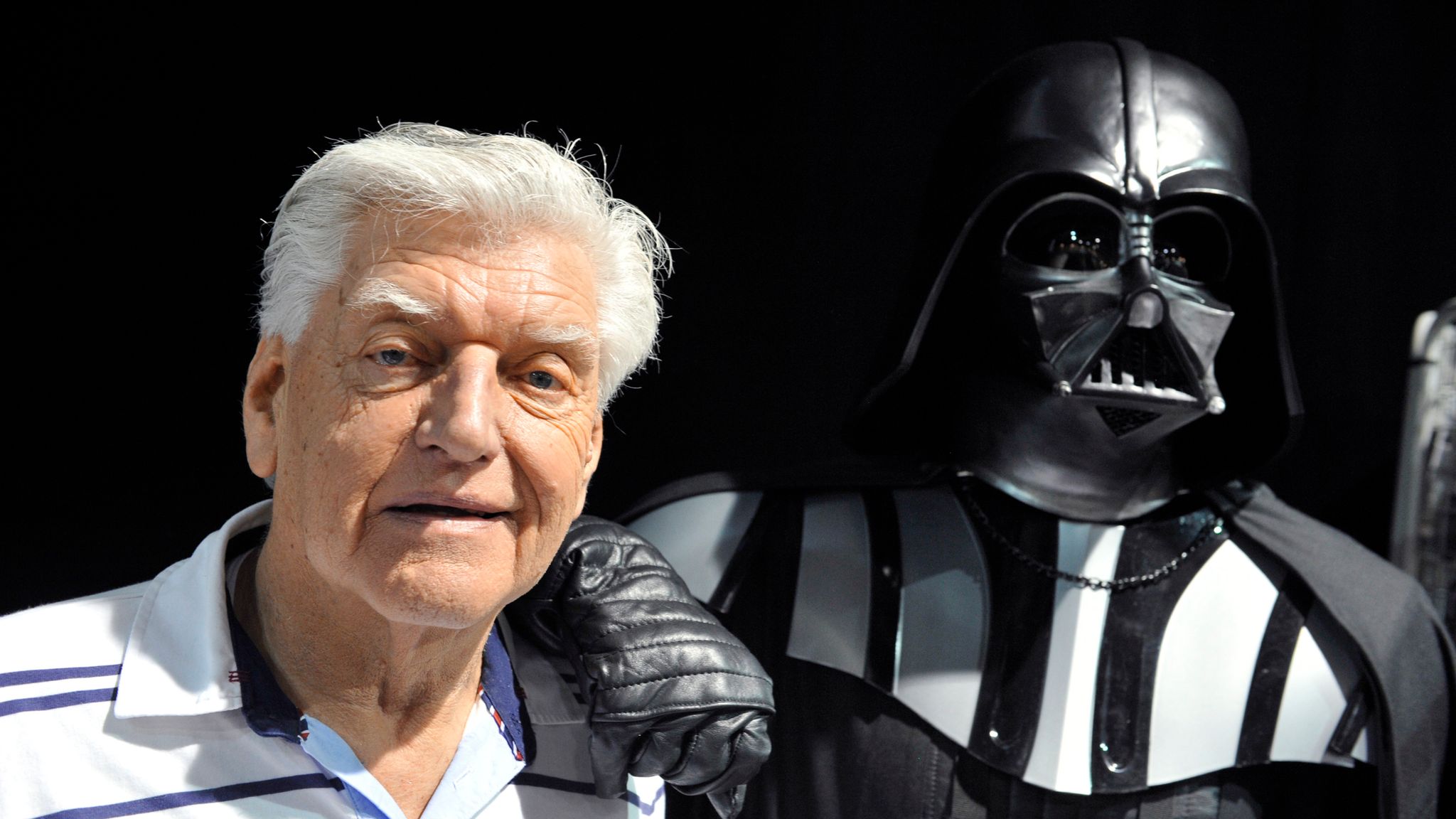David Prowse: Darth Vader actor and Green Cross Man dies aged 85 | Ents & Arts News | Sky News