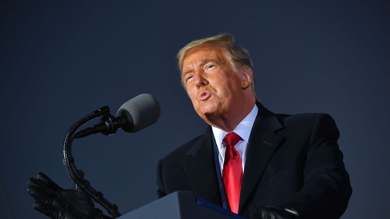 US President Donald Trump addresses a rally on October 31, 2020 at the Pittsburgh-Butler Regional Airport in Butler, Pennsylvania.  (Photo by Mandel NGN / AFP)