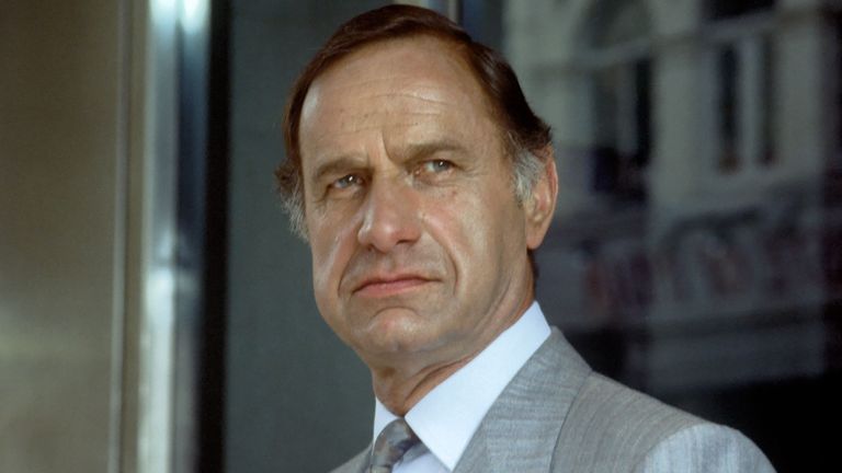 Geoffrey Palmer in 1986. Pic: Fremantle Media/Shutterstock

