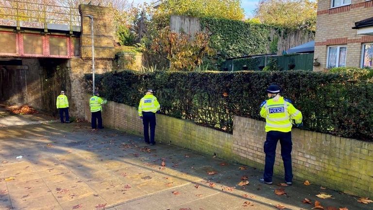 Police in London carried out 2,900 weapons sweeps