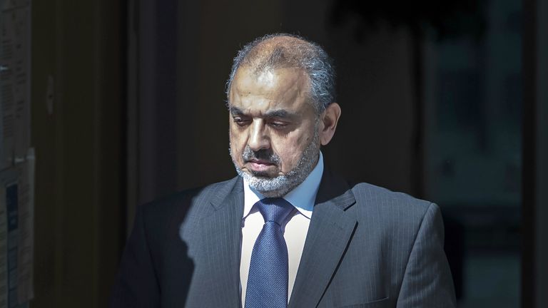 Lord Nazir Ahmed resigned after reading the House of Lords&#39; report