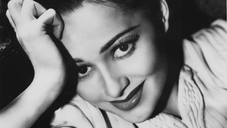 British-American actress Olivia de Havilland, 1938. (Photo by Keystone/Hulton Archive/Getty Images)
