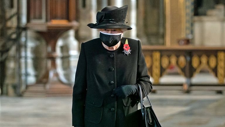 Queen Elizabeth attends a ceremony in London&#39;s Westminster Abbey to mark the centenary of the burial of the Unknown Warrior, in Britain November 4, 2020. Picture taken November 4, 2020. Aaron Chown/Pool via REUTERS TPX IMAGES OF THE DAY