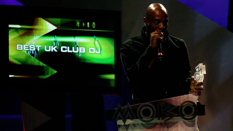 Steve Sutherland performs on stage during the MOBO Awards 2005, the tenth anniversary of the annual music event, at the Royal Albert Hall on September 22, 2005 in London, England.