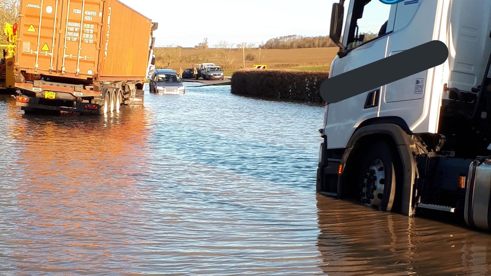 UK weather: Storm Bella to bring 80mph winds and heavy rain from Boxing ...