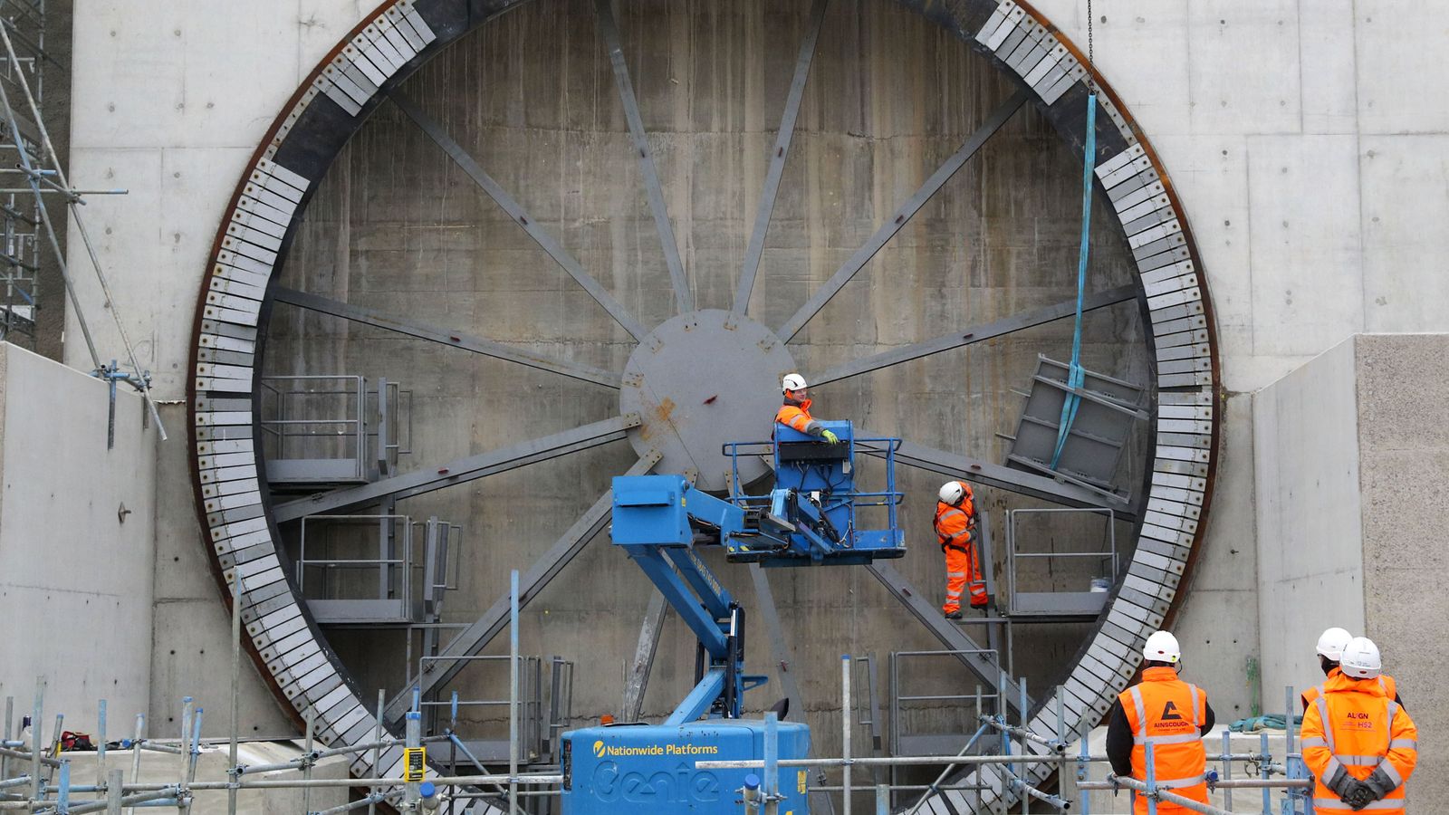 HS2 First tunnelling equipment for railway project arrives in UK UK