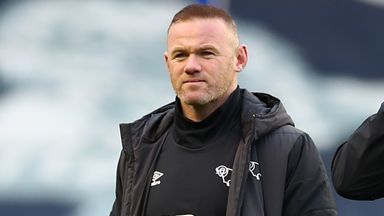 Rooney praises players' reaction to boos