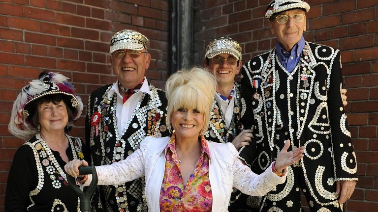 Barbara Windsor with pearly kings and queens