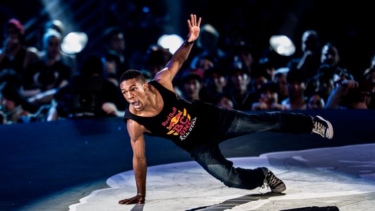 SEOUL, SOUTH KOREA - NOVEMBER 30: (EDITORIAL USE ONLY) In this handout image provided by Red Bull, Fabiano "Neguin" Lopes (R) of Brazil competes against Fouad "Lil Zoo" Ambelj (L) of Morocco during the Red Bull BC One breakdancing world finals at Jamsil Arena on November 30, 2013 at Seoul, South Korea. (Photo by Dean Treml/Red Bull via Getty Images)
