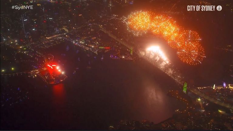 Sydney marks 2021 with a fireworks display