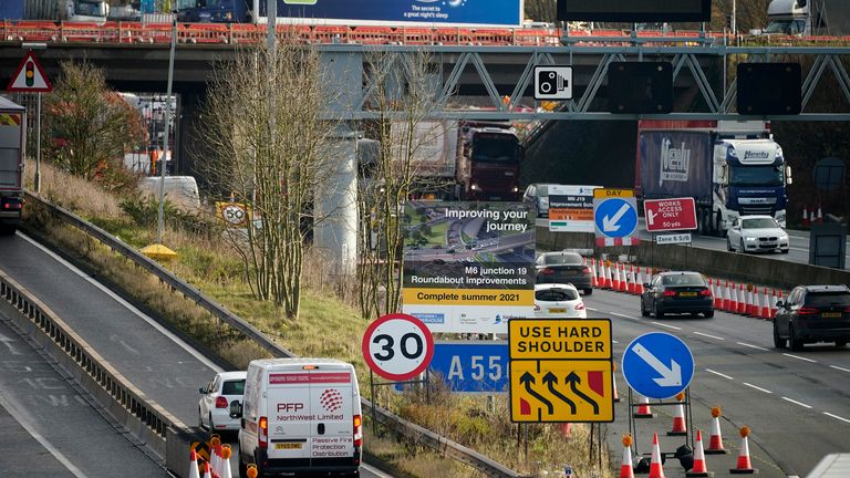 Nearly 800 roadworks will be halted over the Christmas period