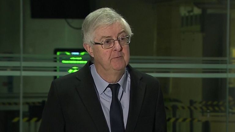 First Minister of Wales Mark Drakeford announces that Wales will go into level four restrictions. 
