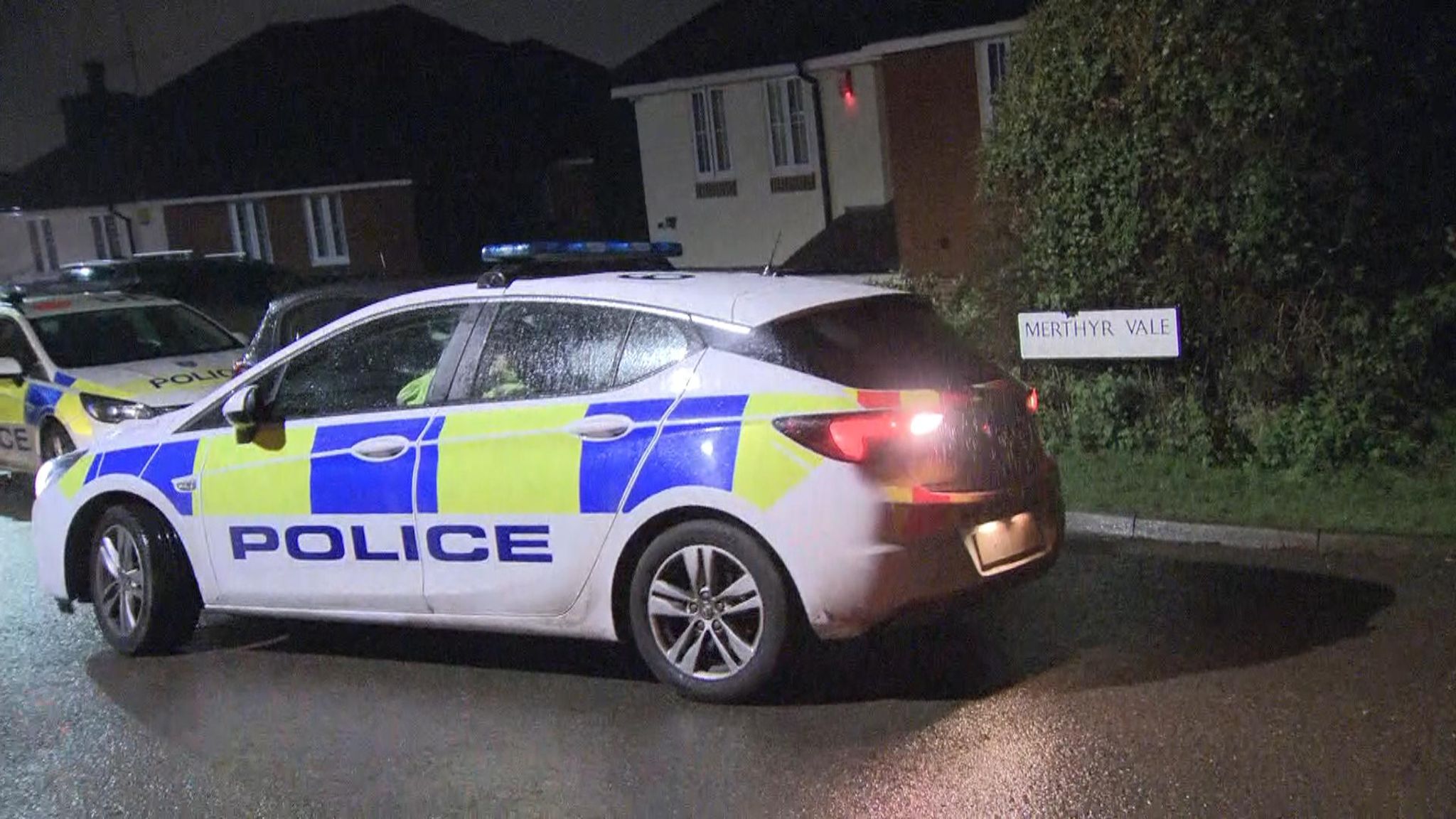 Murder investigation after boy, 13, stabbed to death in Reading | UK ...