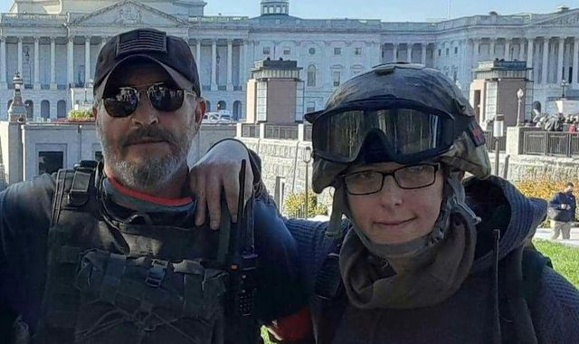 Tracking down the 'Oath Keepers' who stormed the US Capitol - Vimarsana News