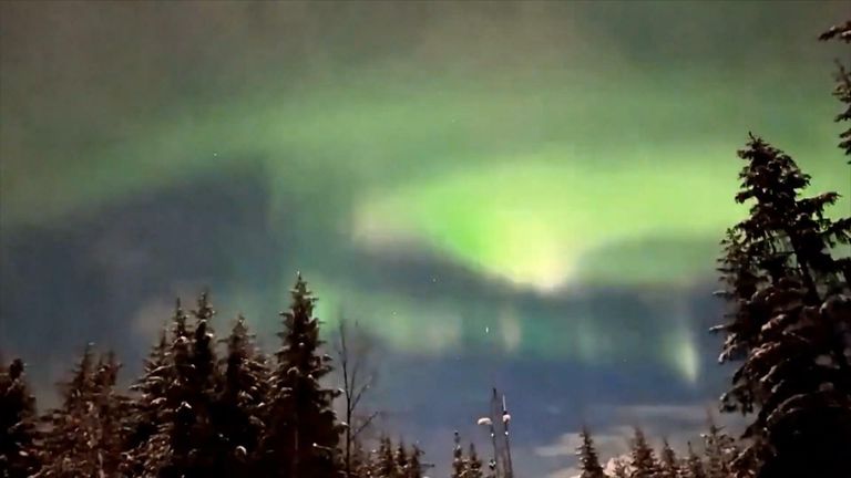 The Northern Lights Light Up The Sky Over Juneau Alaska Offbeat News