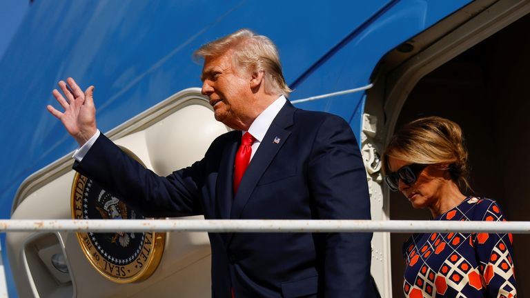 Donald and Melania Trump arrived in Florida as Joe Biden&#39;s inauguration ceremony got under way