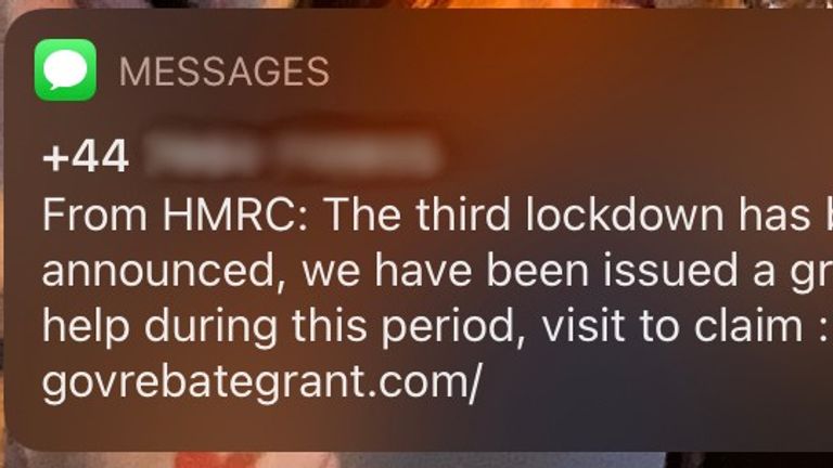The scam text claims to be from HMRC, but links to a non gov.uk website