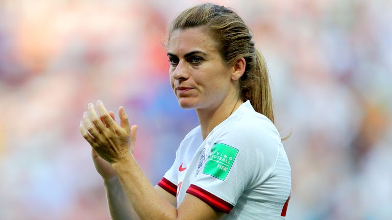 Karen Carney deletes Twitter account after abuse over Leeds