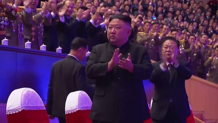 Crowds Cheer Kim Jong Un At North Korean Concert World News Sky News 