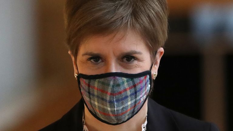 Nicola Sturgeon &#39;entirely rejects&#39; the claims