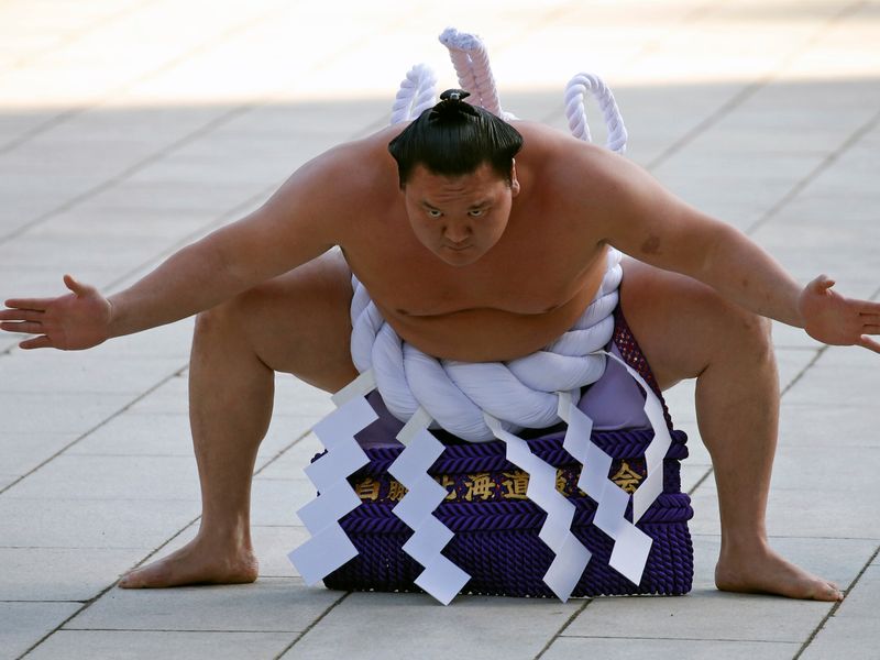 Coronavirus: All sumo wrestlers in Japan to undergo antibody tests