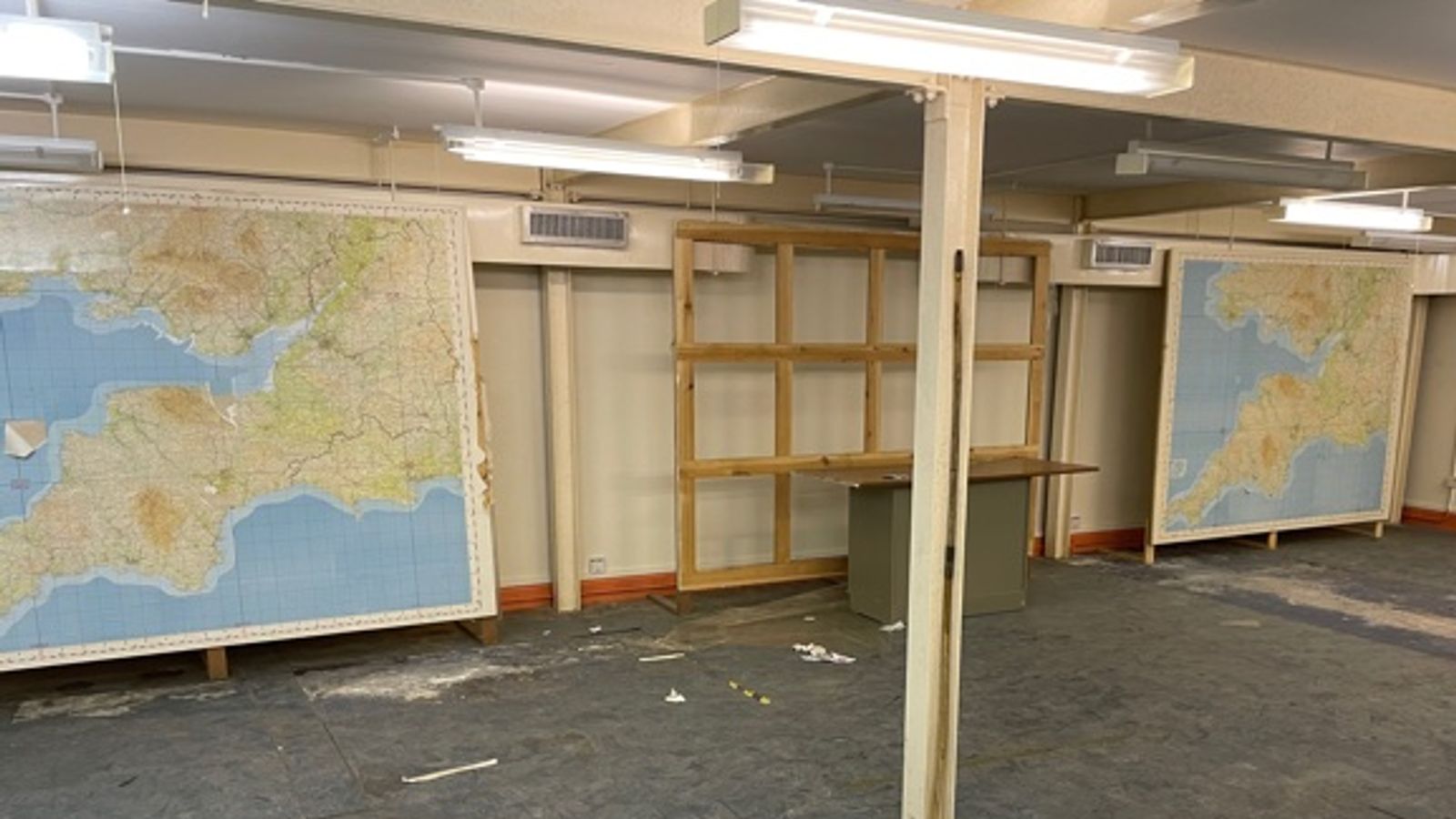 Need a little more space? 56bedroom underground nuclear bunker could be yours... for just £