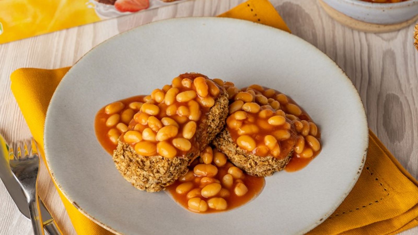 Twitter can't stomach Weetabix and baked beans for breakfast UK News