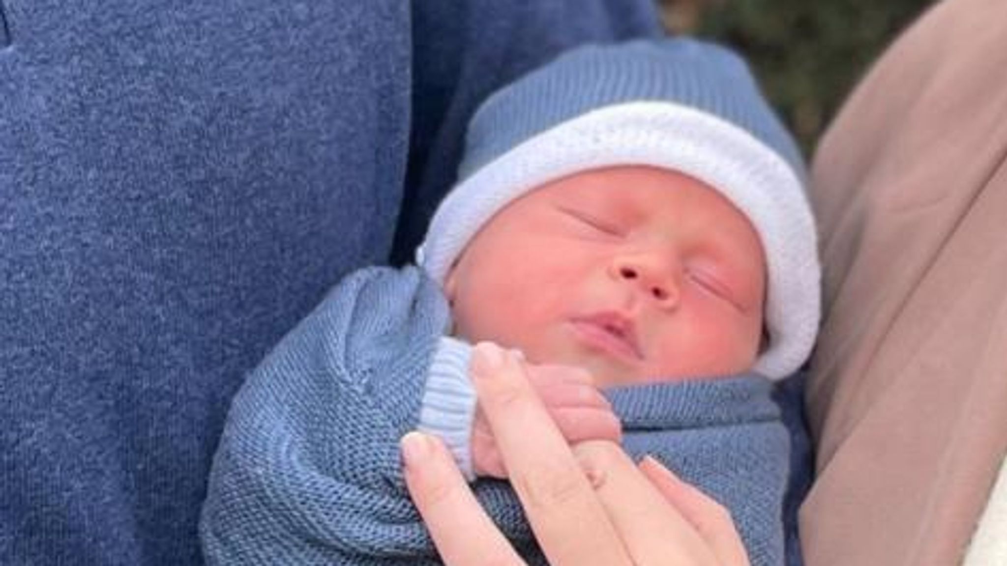 Princess Eugenie and Jack Brooksbank reveal name and photo of newborn