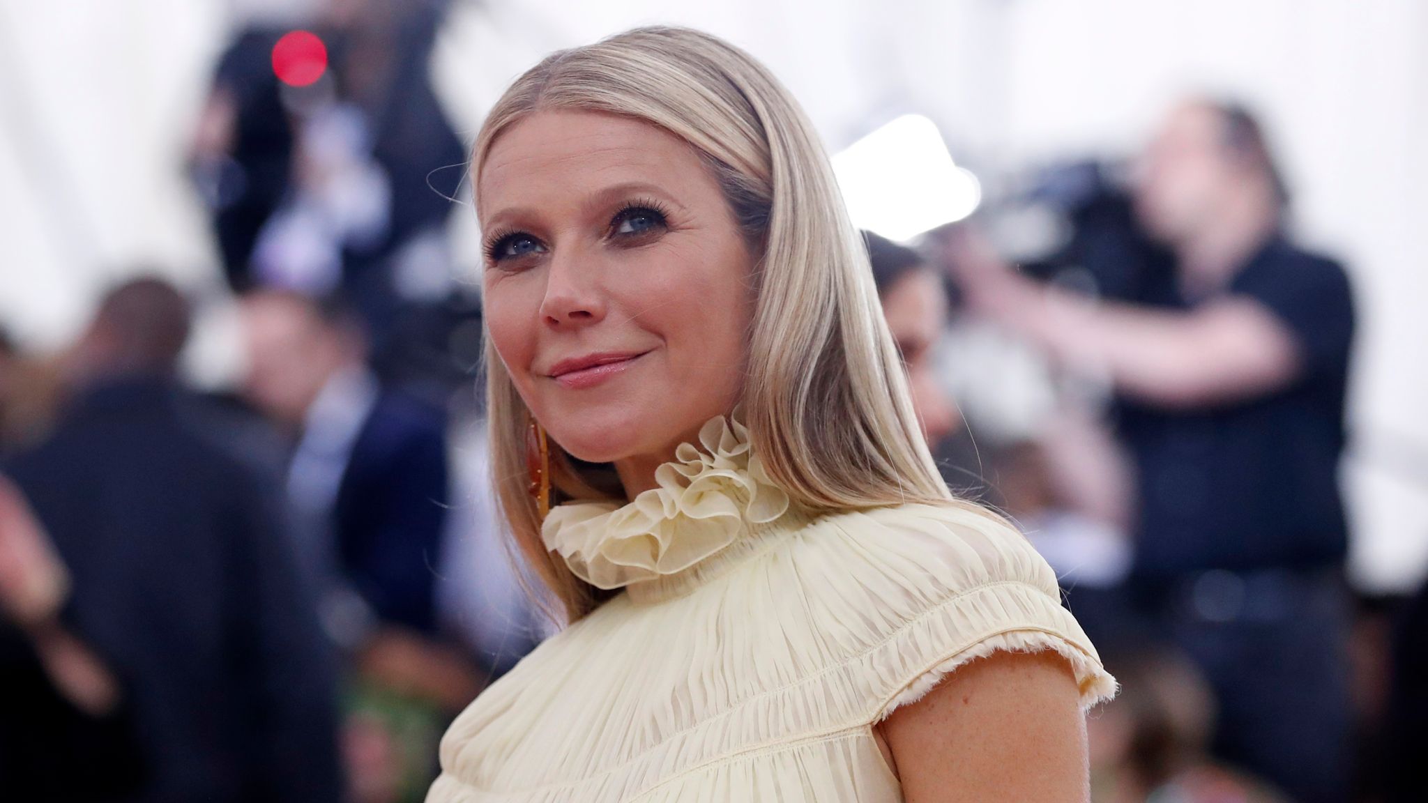 Paltrow's long COVID 'healing' methods criticised by NHS
