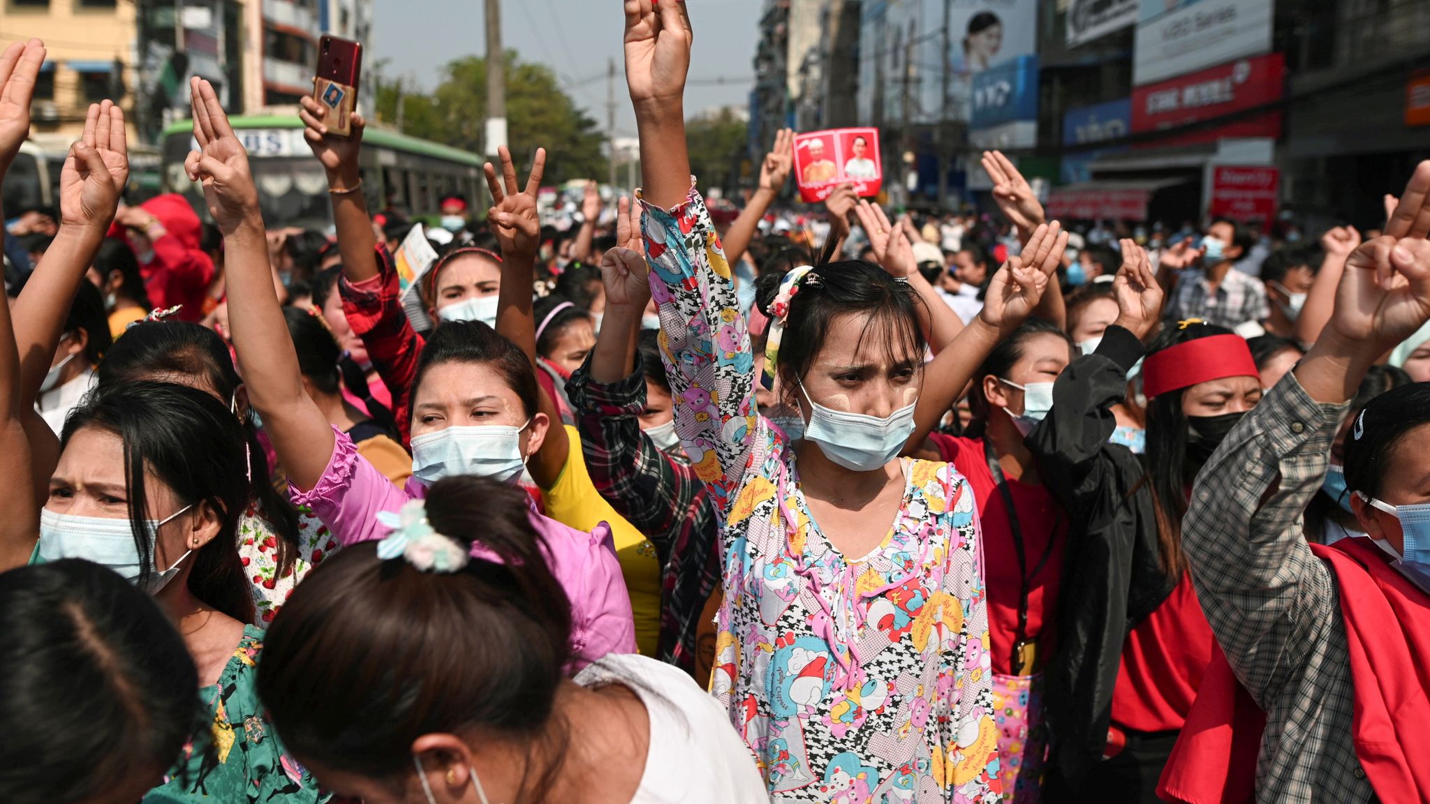 Myanmar: Thousands take to the streets of Yangon to protest against ...