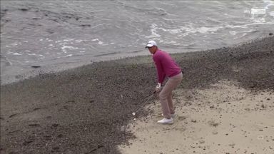 Hadley saves par from the beach! 