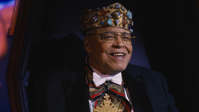 James Earl Jones plays Murphy&#39;s dad King Jaffe Joffer. Pic: Amazon Studios