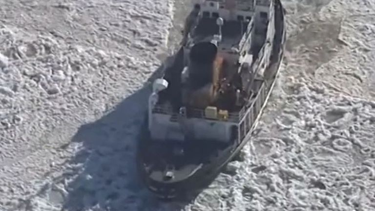 Vessel breaks up ice along Michigan river which are contributing to floods