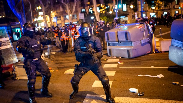 Pablo Hasel: Second night of violent protests in Spain after rapper's ...