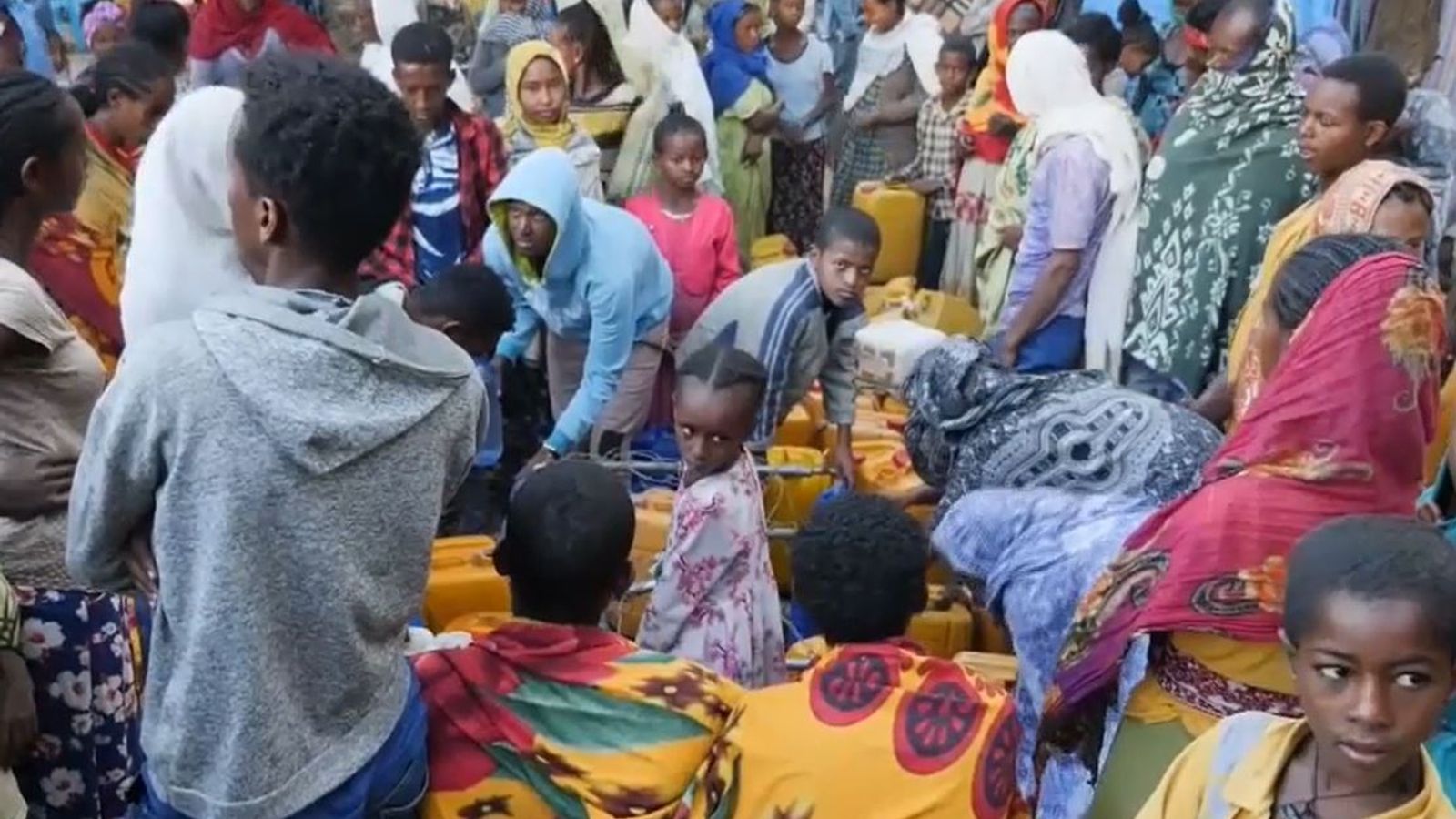 Humanitarian emergency unfolds in Ethiopia | World News | Sky News