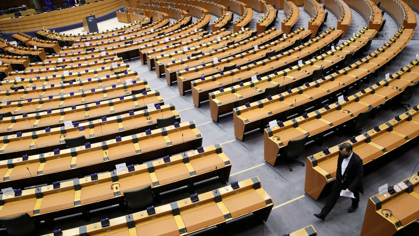 Brexit: European Parliament declines to fix date of EU-UK trade deal ...