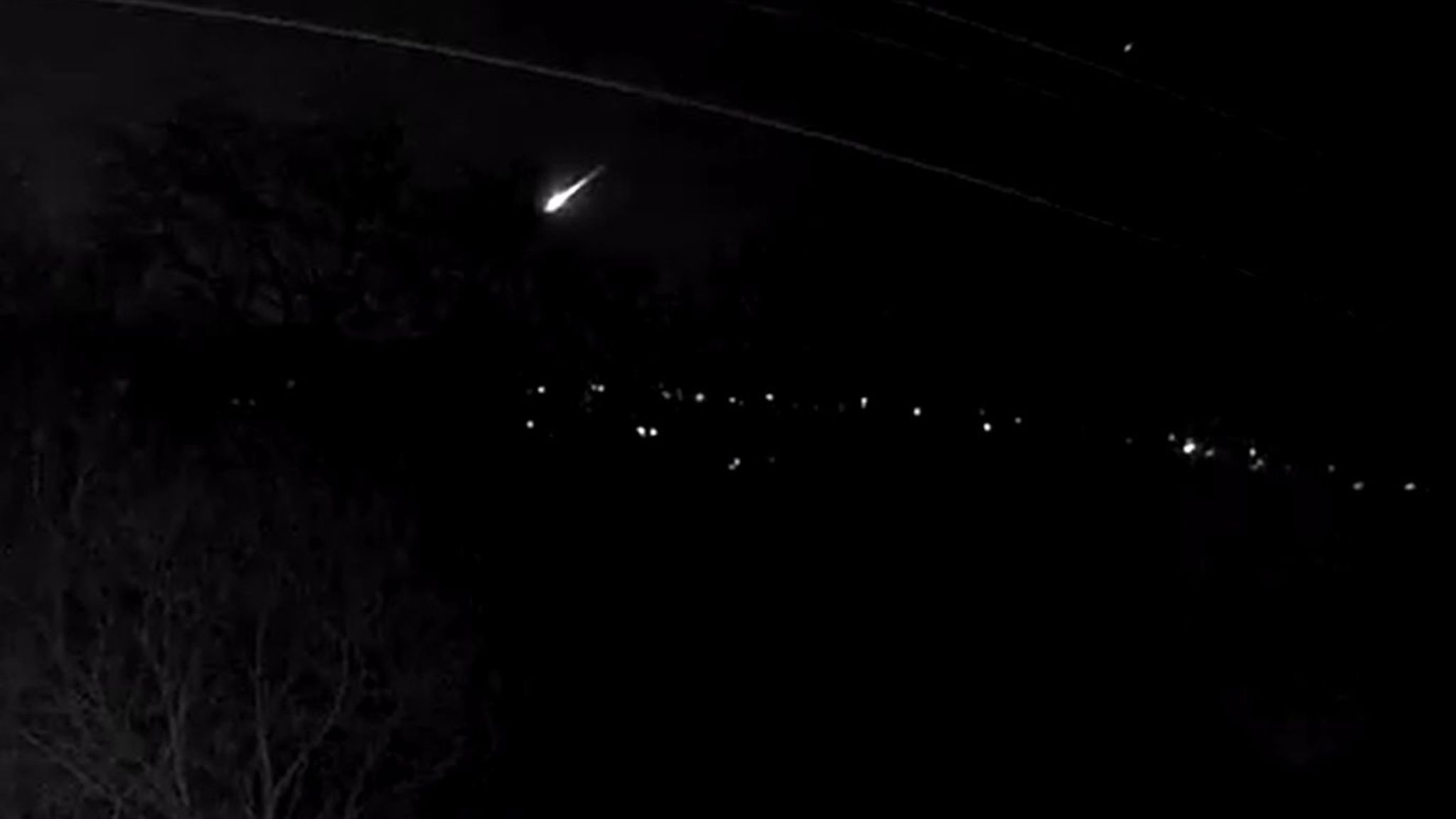 UK meteor 'Huge flash' as 'fireball' lights up skies 'like a giant