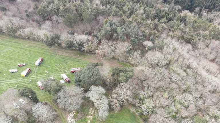 La scène où l'avion Hawk T1 s'est écrasé près de Helston.  Pic: Police du Devon et de Cornwall